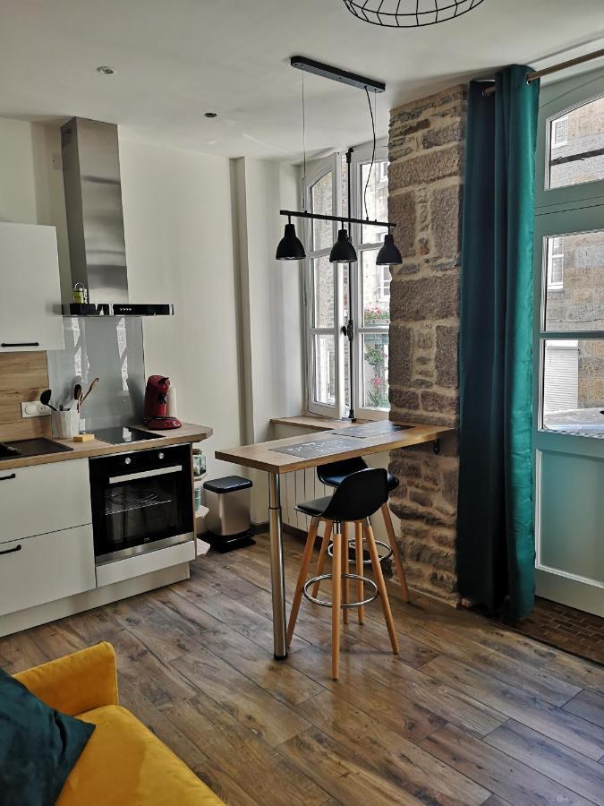 Haute Ville : Studio Ravissant กรองวิลล์ ภายนอก รูปภาพ
